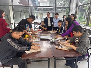 Xưởng gốm Mi.A và quán Ami coffee vinh dự đón Bác Đặng Văn Thanh